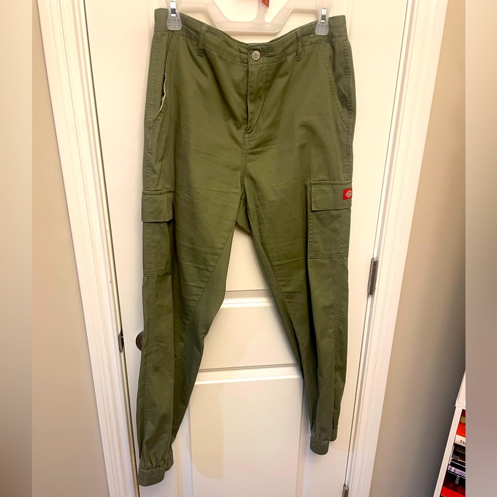 Dickie’s cargo pants, olive green, size large